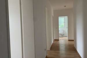 Aufgepasst! Helle 3-Zi.-Wohnung mit Balkon. – Pommersche Str. 9, 49088 Dodesheide, Osnabrück – Vorschaubild 5