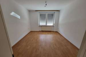 Freundliche 4-Zimmer-EG-Wohnung mit Balkon und Einbauküche in Ulm – Basteistraße 45, 89073 Oststadt, Ulm – Vorschaubild 6