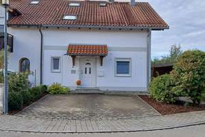 DHH in ruhiger Siedlung – Die vollständige Adresse der Immobilie erhältst du vom Anbieter., 85469 Walpertskirchen – Vorschaubild 1