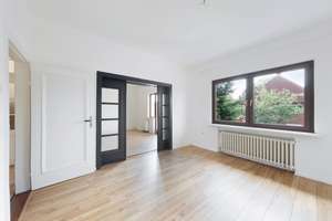 Repräsentatives 3-Parteienhaus mit Potenzial im Ehnernviertel zu verkaufen! – Die vollständige Adresse der Immobilie erhältst du vom Anbieter., 26121 Ehnernviertel, Oldenburg (Oldenburg) – Vorschaubild 4