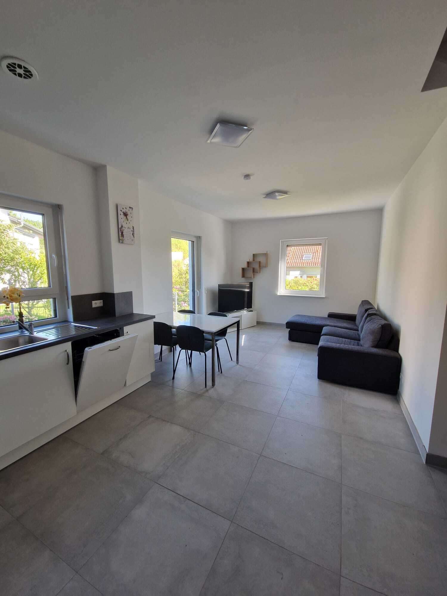 Immobilie in Modautal - Viele Nutzungsmöglichkeiten: energieeffizientes Zweifamilienhaus mit traumhaftem Ausblick  - Bild 10