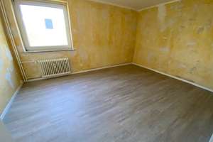 Großzügige, barrierefreie 2-Zimmerwohnung in Krefeld mit neuem Bad und Laminatboden – Dülkener Straße 30, 47804 Benrad-Süd, Krefeld – Vorschaubild 6