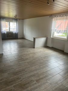 Wohnen mit Charakter: Großzügige 4-Zimmer-Wohnung in Bexbach