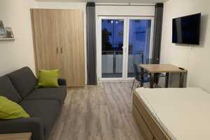 Schöne möblierte 1-Zimmer-Studenten-Wohnung mit Balkon nähe FH – Friedrich-Naumann-Straße 51, 72762 Reutlingen (Kreis) – Vorschaubild 1