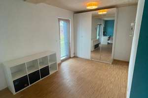 Zuhause mit viel Platz in einem gepflegten Eckreihenhaus in München – Kerbelweg 7, 80995 Lerchenau-West, München – Vorschaubild 8