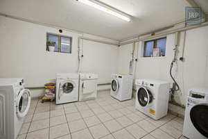 Gepflegte Erdgeschosswohnung mit Terrasse, Einbauküche & Carport-Stellplatz – Die vollständige Adresse der Immobilie erhältst du vom Anbieter., 86169 Firnhaberau, Augsburg – Vorschaubild 12