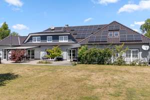 5.176m² Grundstücksfläche! Energieeffiziente Luxusvilla mit Pool in ruhiger Lage – Die vollständige Adresse der Immobilie erhältst du vom Anbieter., 95473 Creußen – Vorschaubild 19