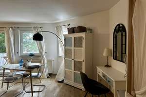 Vollmöbliertes 1 Raum-Studio in Dresdner Neustadt,  TOP-Lage in ruhiger Seitenstraße, PKW-Stellplatz – Die vollständige Adresse der Immobilie erhältst du vom Anbieter., 1099 Äußere Neustadt, Dresden – Vorschaubild 4