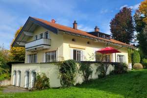 Kempfenhausen: Attraktive Villa in bester Lage zum Wohlfühlen mit genug Platz für die ganze Familie – Die vollständige Adresse der Immobilie erhältst du vom Anbieter., 82335 Berg – Vorschaubild 1