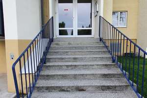 Ideale Singlewohnung für Pendler, Senioren & Studenten + Einbauküche + Balkon! – Ernst-Thälmann-Straße 2, 4571 Rötha – Vorschaubild 9