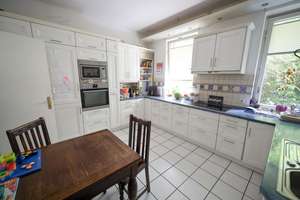 Repräsentative Maisonettewohnung in begehrter Lage – Die vollständige Adresse der Immobilie erhältst du vom Anbieter., 23568 Sankt Gertrud, Lübeck – Vorschaubild 6