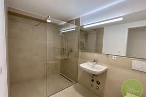 ** READY to Live **1 Zi.-Apartment ** Vollmöbliert inkl. Küche ** in Stadtlage  ** direkte U-Bahn ** – Wölckernstr. 8, 90459 Galgenhof, Nürnberg – Vorschaubild 12