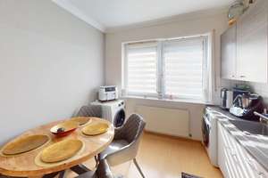NIEDRIGENERGIEHAUS | MODERNES UND GROßZÜGIGES ZWEIFAMILIENHAUS MIT EINLIEGERWOHNUNG & GROßEM GARTEN – Die vollständige Adresse der Immobilie erhältst du vom Anbieter., 56070 Wallersheim, Koblenz – Vorschaubild 13