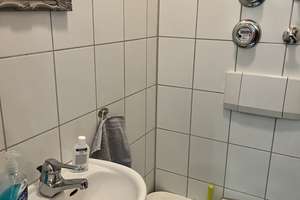 Stilvolle 2-Zimmer-Wohnung im Dachgeschoss mit Weitblick – Zaisentalstraße 72/3, 72770 Betzingen, Reutlingen – Vorschaubild 7