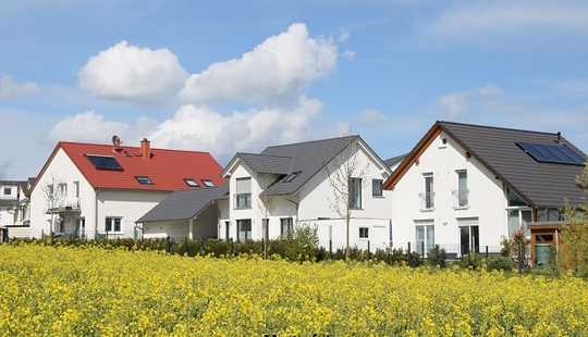 Bild von Beidseitig angebautes 10-Familienhaus