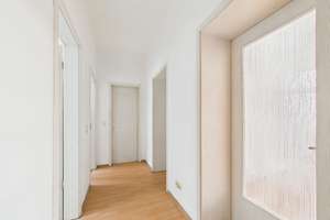 Möbeliertes Helles WG-Zimmer | Stadtfeld Ost | All-inclusive – Große Diesdorfer Straße 14, 39108 Stadtfeld Ost, Magdeburg – Vorschaubild 5