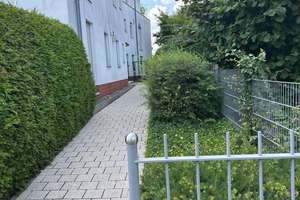 Modernes 4-Zimmer-Penthouse mit großer Dachterrasse und 2 Tiefgaragenstellplätzen – Jourdanallee 7, 64546 Mörfelden-Walldorf – Vorschaubild 9