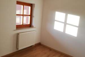 Bauernhaus, Scheune, Zweifamilienhaus, Hundezucht erlaubt  – Die vollständige Adresse der Immobilie erhältst du vom Anbieter., 94374 Schwarzach – Vorschaubild 19