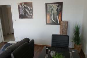 Helle teilmöblierte 2-Zi.-Whg. mit Westbalkon in BMW-Nähe, neuwertige EBK, provisionsfrei. – Schleissheimerstrasse 303, 80809 Am Riesenfeld, München – Vorschaubild 4