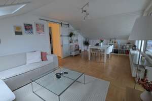 Helle und gemütliche Dachgeschosswohnung mit moderner EBK und Balkon in toller Lage von Kornwestheim – Breslauer Str. 32, 70806 Kornwestheim – Vorschaubild 1