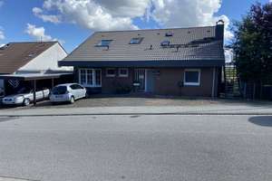 4 Parteienhaus mit traumhaftem Blick über Rheinhessen -  VON PRIVAT – Die vollständige Adresse der Immobilie erhältst du vom Anbieter., 55270 Zornheim – Vorschaubild 1