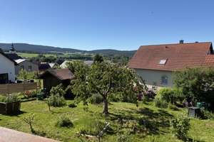 Mehrfamilienhaus mit vier Wohneinheiten – Die vollständige Adresse der Immobilie erhältst du vom Anbieter., 95698 Neualbenreuth – Vorschaubild 2