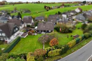 Schönes gepflegter Einfamilienhaus, mit großem Grundstück, in Wipperfürth/ Wipperfeld zu verkaufen.  – Eichendorffstraße 34, 51688 Wipperfürth – Vorschaubild 3