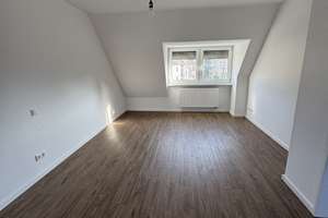 Ideal für Kapitalanleger - sanierte 2 Zimmer DG-Wohnung in Rodenkirchen – Schillingsrotter Straße 65, 50996 Rodenkirchen (Ortsteil), Köln – Vorschaubild 5
