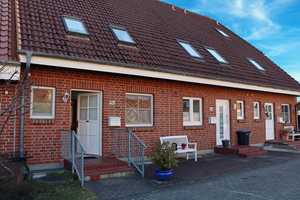 Gepflegtes Reihenmittelhaus sucht neue Eigentümer – Ostholstein (Kreis) – Vorschaubild 1