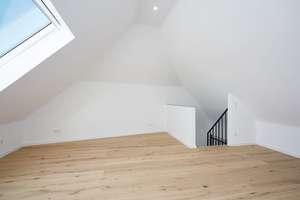Lichtdurchflutetes Maisonette-Feeling mit Echtholzparkett und großem Balkon – Die vollständige Adresse der Immobilie erhältst du vom Anbieter., 40593 Urdenbach, Düsseldorf – Vorschaubild 34