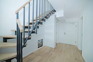 Obermenzing - EG-Wohnung mit Garten und Einbauküche – Sterrhubenweg 16, 81247 Obermenzing, München – Vorschaubild 11