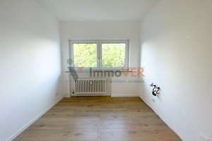 Modernisierte 4-Zimmerwohnung in Bremen-Obervieland – Die vollständige Adresse der Immobilie erhältst du vom Anbieter., 28277 Kattenturm, Bremen – Vorschaubild 5