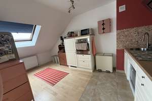 Dachgeschosswohnung am Rande der Bonner Altstadt – Die vollständige Adresse der Immobilie erhältst du vom Anbieter., 53111 Nordstadt, Bonn – Vorschaubild 3
