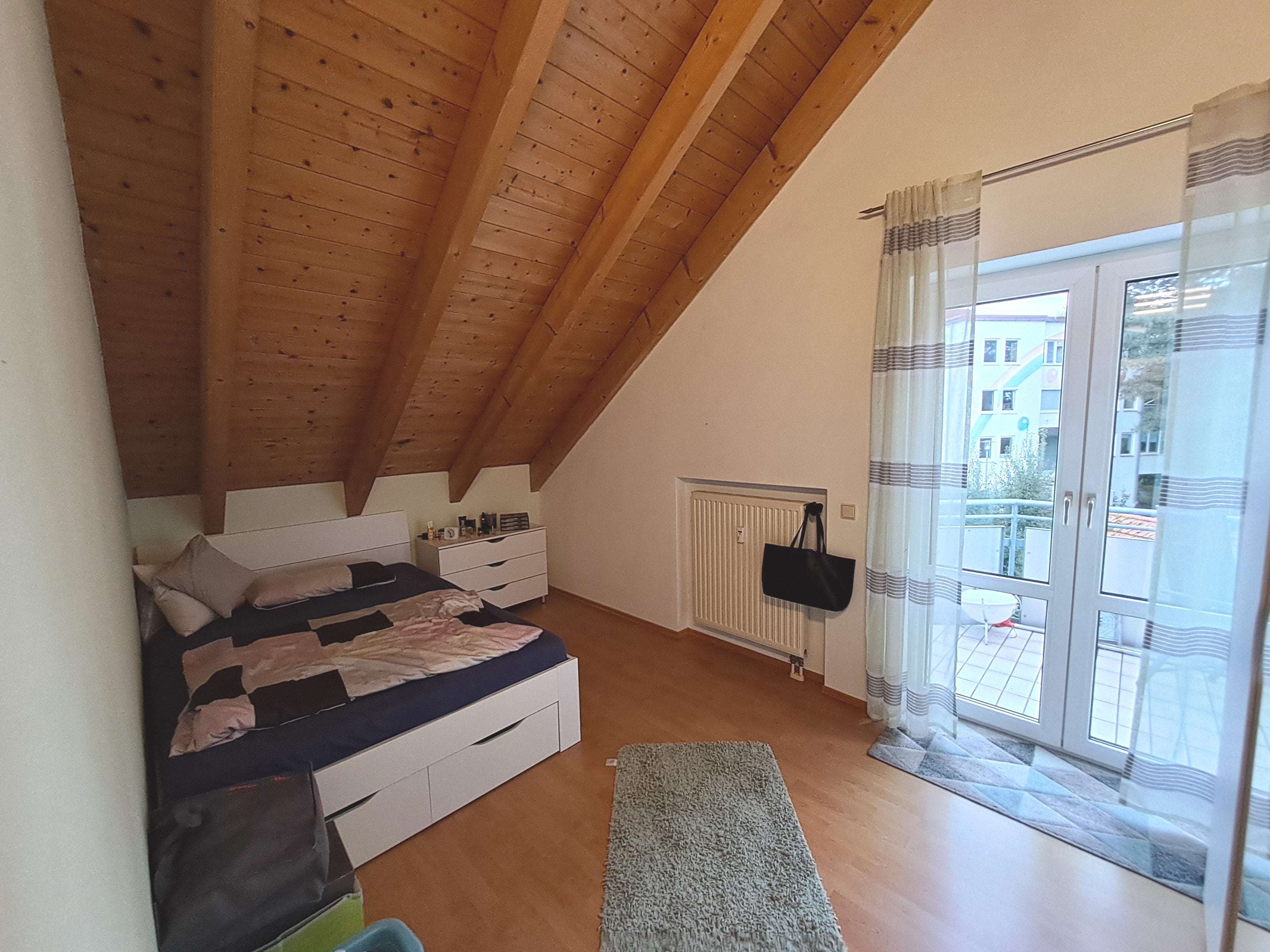 Immobilie in Schrobenhausen - Genießen Sie zentrales Wohnen mit tollem Ausblick - Bild 3