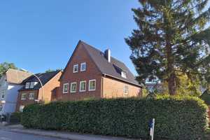 Haus mit 3 Wohneinheiten in  Hamburg-Blankenese (Vermietet) – Hamburg – Vorschaubild 1