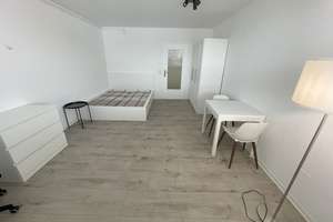 Saniertes und möbliertes Apartment mitten in der Stadt
