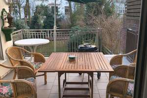 Große 2,5-Zimmer-Wohnung mit Terrasse und Garten in Bremen-Schwachhausen/Gete