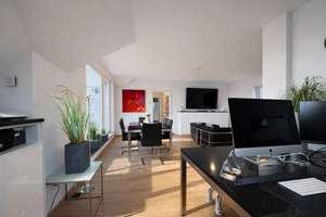Wunderschöne Dachgeschosswohnung mit Aufzug, 2 Balkonen und Tiefgarage – Bellerstraße 59a, 50354 Hürth – Vorschaubild 3