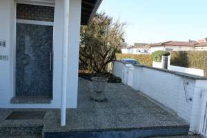 60er-Jahre-Bungalow in Feldrandlage – individuell sanieren & modern wohnen – Die vollständige Adresse der Immobilie erhältst du vom Anbieter., 61184 Karben – Vorschaubild 11