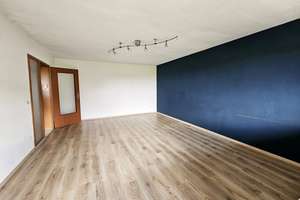 Sofort verfügbare 3-Zimmer-ETW mit Loggia, Garage und Renovierungsbedarf in KA-Neureut – Die vollständige Adresse der Immobilie erhältst du vom Anbieter., 76149 Neureut, Karlsruhe – Vorschaubild 3