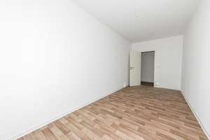 Für Sie in Sanierung- 3-Raumwohnung mit Balkon im Lieblingskiez. – Gneisenauring 18, 39130 Neu Olvenstedt, Magdeburg – Vorschaubild 13