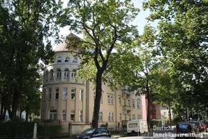 2-Zimmerwohnung mit Balkon in schöner Lage! frei werdend!