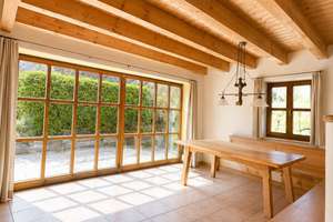 Einzigartiges SPLIT-LEVEL-Architektenhaus im BAUERNHAUS-Stil und ruhigem Garten / v. PRIVAT – Die vollständige Adresse der Immobilie erhältst du vom Anbieter., 85241 Hebertshausen – Vorschaubild 7