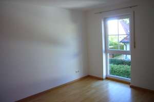 Lux. helle, ruhige 3-Zi.-WHG, in kl. Wohnanlage in Waldtrudering – 81827 Waldtrudering, München – Vorschaubild 9