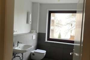 Lebendig wohnen in Neudorf-Süd: 3-Zimmer-Wohnung mit viel Raum – Bunsenplatz 8, 47057 Neudorf-Süd, Duisburg – Vorschaubild 3