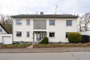 Viel Platz für die Familie - Zweifamilienhaus stadtnah und ruhig gelegen am Waldrand! – Die vollständige Adresse der Immobilie erhältst du vom Anbieter., 56727 Mayen – Vorschaubild 4