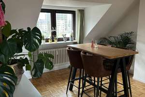 Dachgeschoss / Maisonette-Wohnung, 70qm, zentrale Lage, Essen, Uni, Innenstadt, HBF – Gustav-Hickingstraße 1, 45127 Stadtkern, Essen – Vorschaubild 6