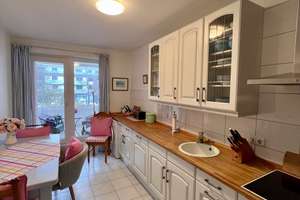 Nachhaltiges Investment in Toplage von Poppenbüttel - ETW mit Balkon und Tiefgarage – Stormarnplatz 1a, 22393 Poppenbüttel, Hamburg – Vorschaubild 10