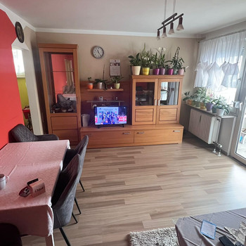 Helle 2-Zimmer Wohnung im 1. OG mit Balkon in Nürnberg-Schoppershof