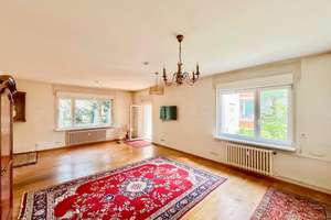 Bezugsfrei: Wohnung mit Loggia und Gemeinschaftsparkplatz in Berlin-Zehlendorf – Die vollständige Adresse der Immobilie erhältst du vom Anbieter., 14167 Zehlendorf, Berlin – Vorschaubild 2